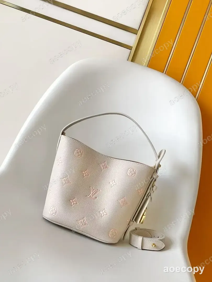 大人気★ ルイ・ヴィトン バッグ N級品 206094 No.0448