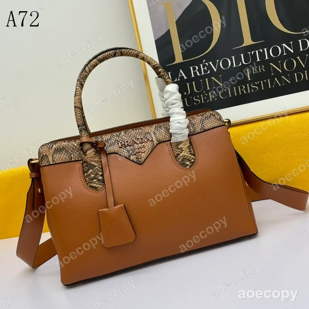大人気★ プラダ バッグ N級品 DDQ8803150 No.0422