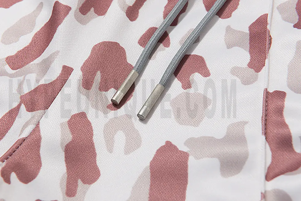 White drawstring design.