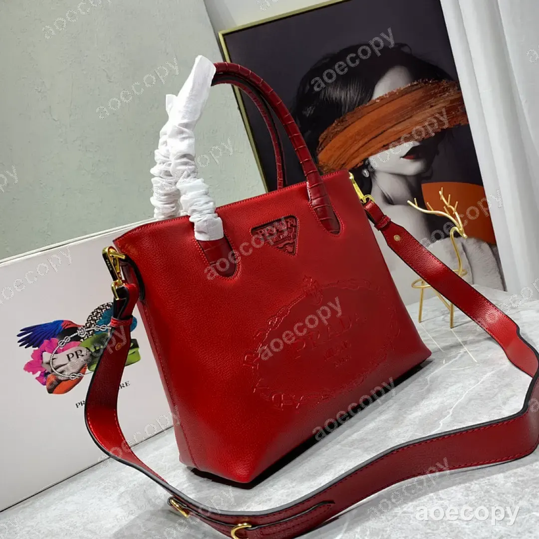 人気新作 プラダ バッグ N級品 DD2802750 No.0217