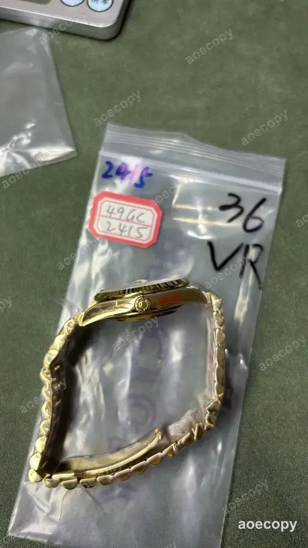 大人気★ ロレックス デイデイト ウォッチ スーパーコピー 49GC2415 No.0171