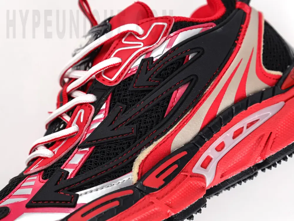Mesh upper