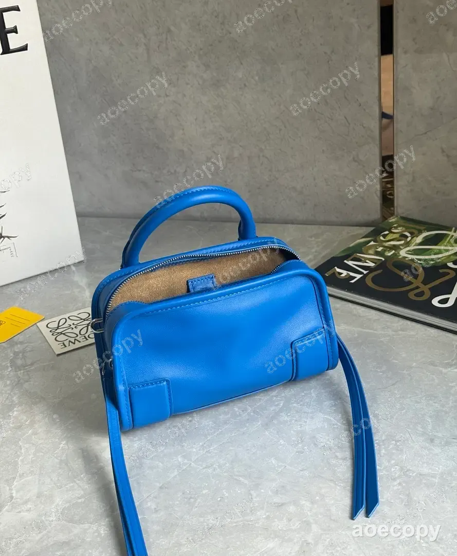 可愛い新作 ロエベ バッグ N級品 No.0308