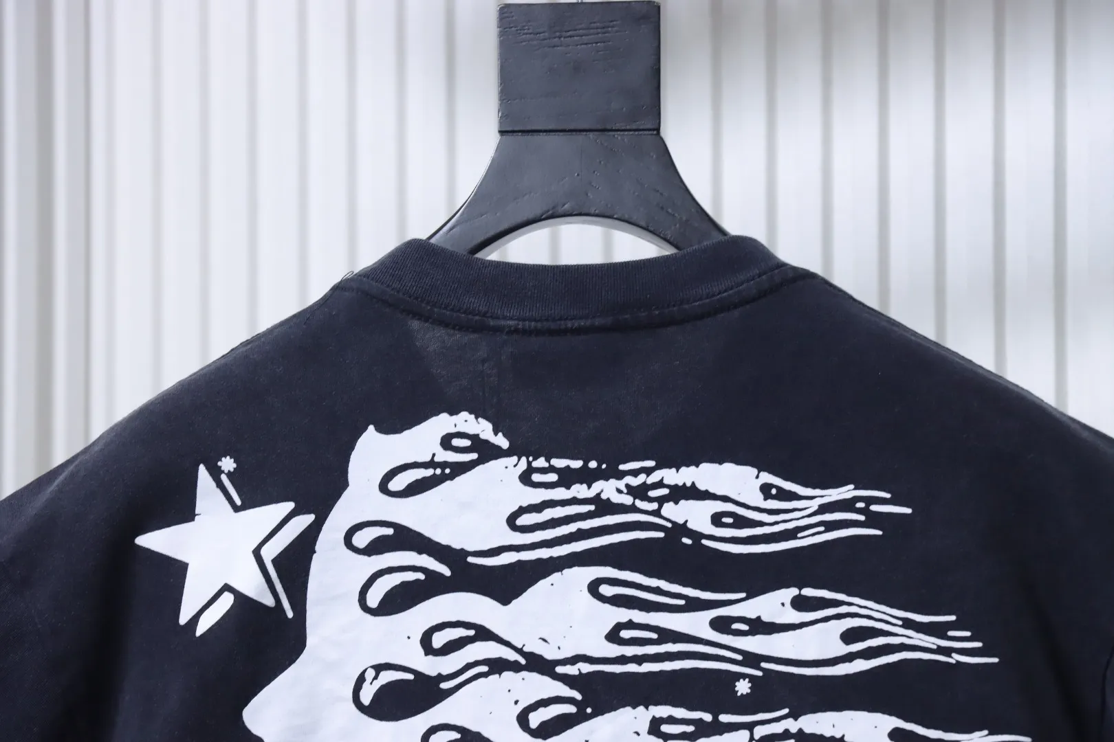 Back Neckliine