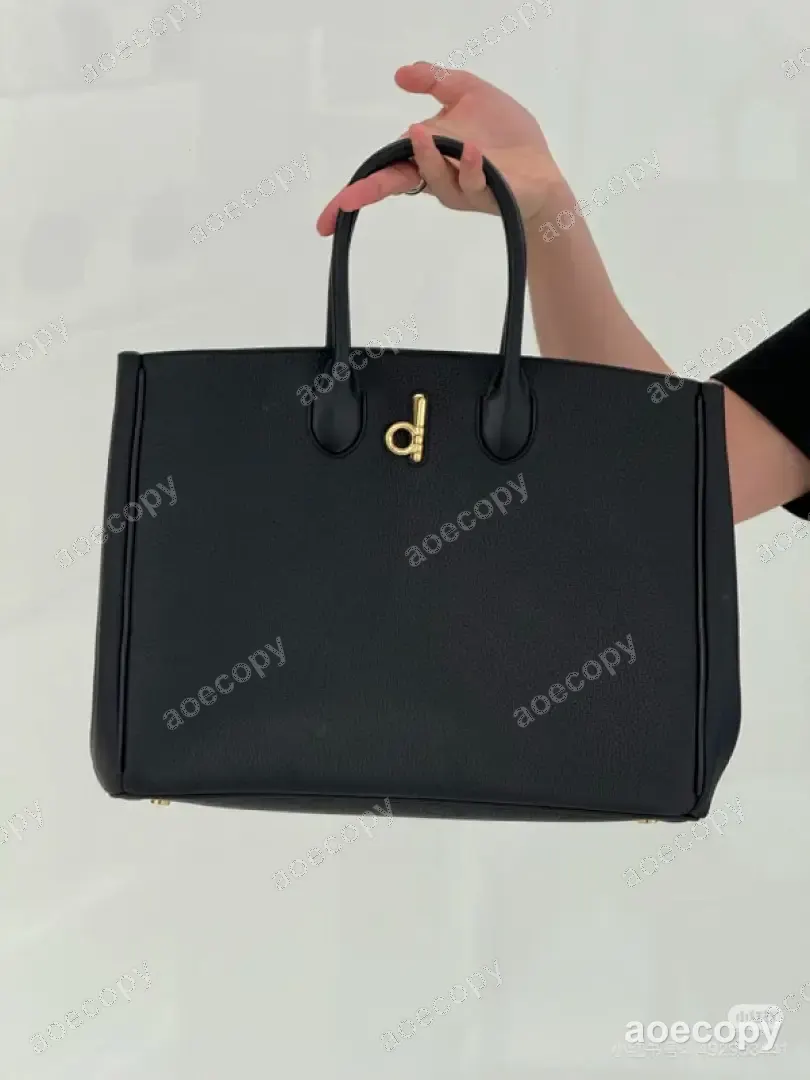 可愛い新作 バーバリー バッグ スーパーコピー 008553C7 No.0277
