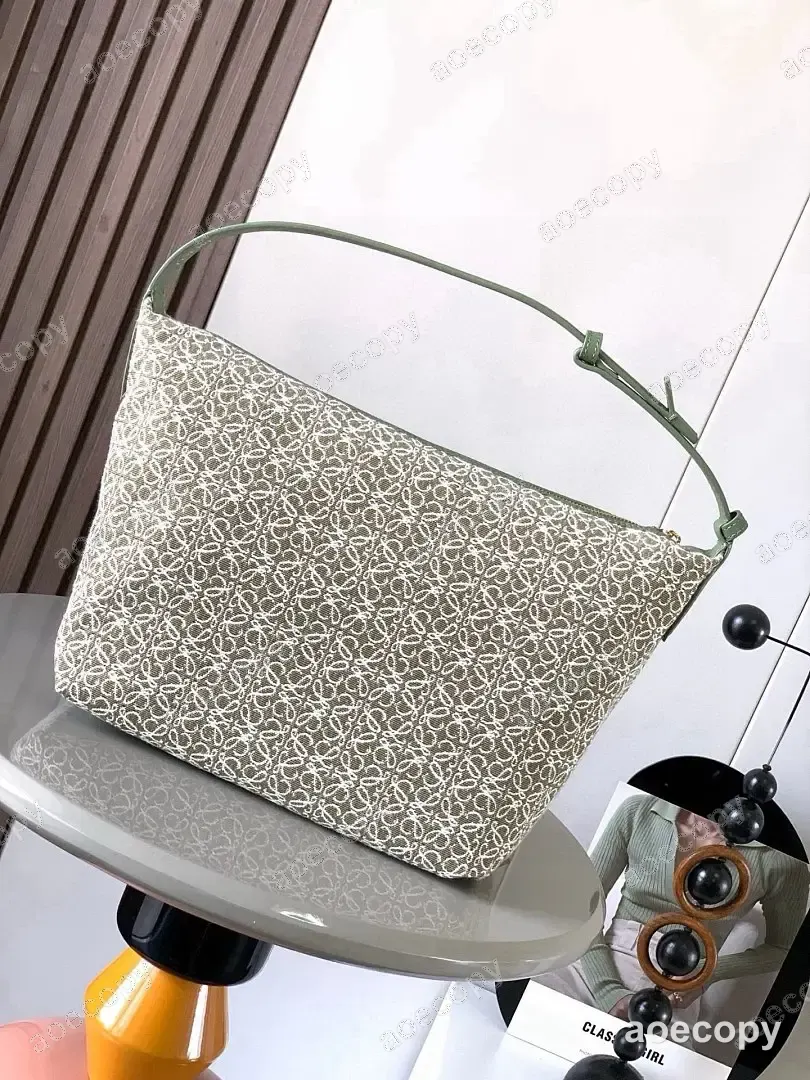 可愛い ロエベ バッグ N級品 No.0085