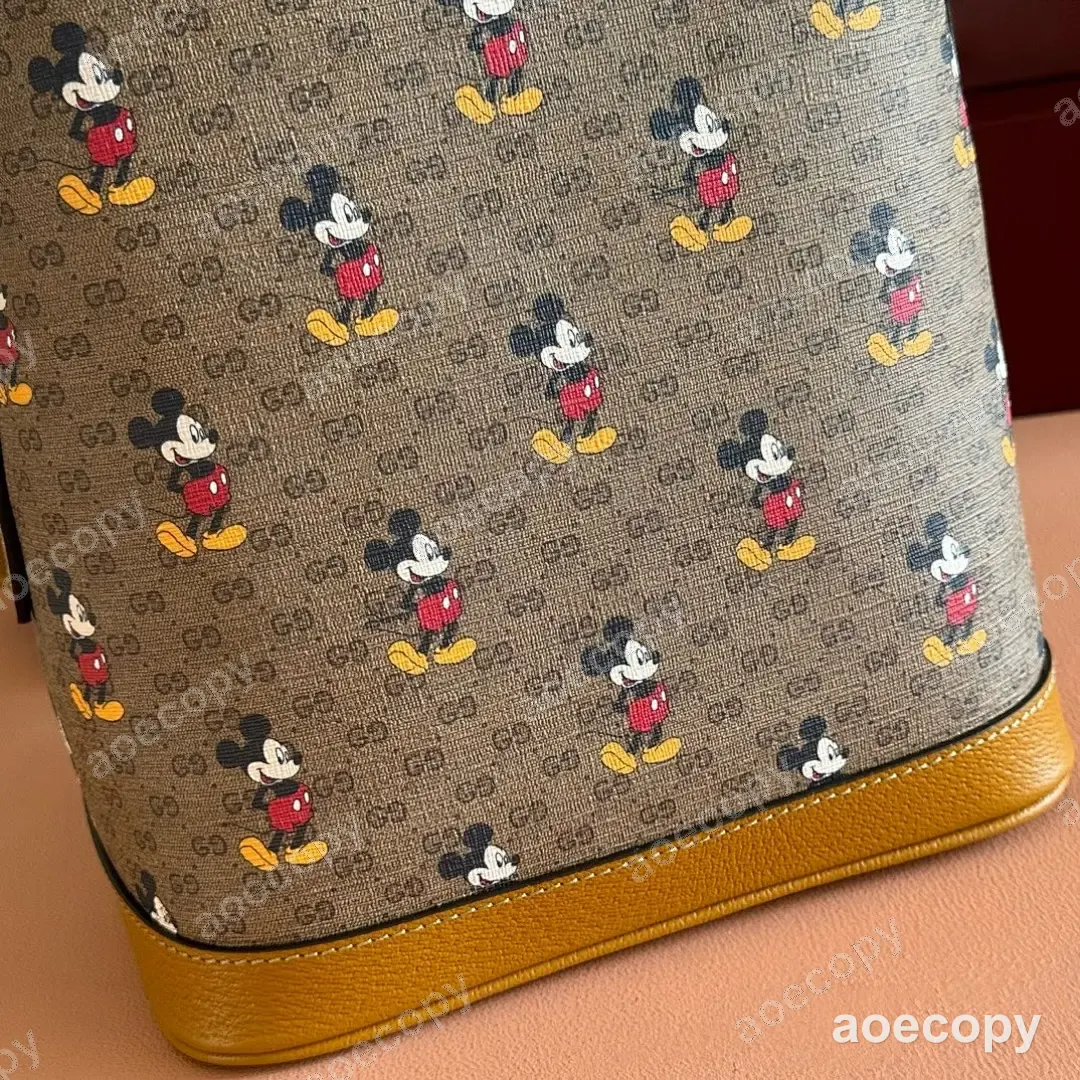 可愛い グッチ マーモント バックパック N級品 552884 No.0208