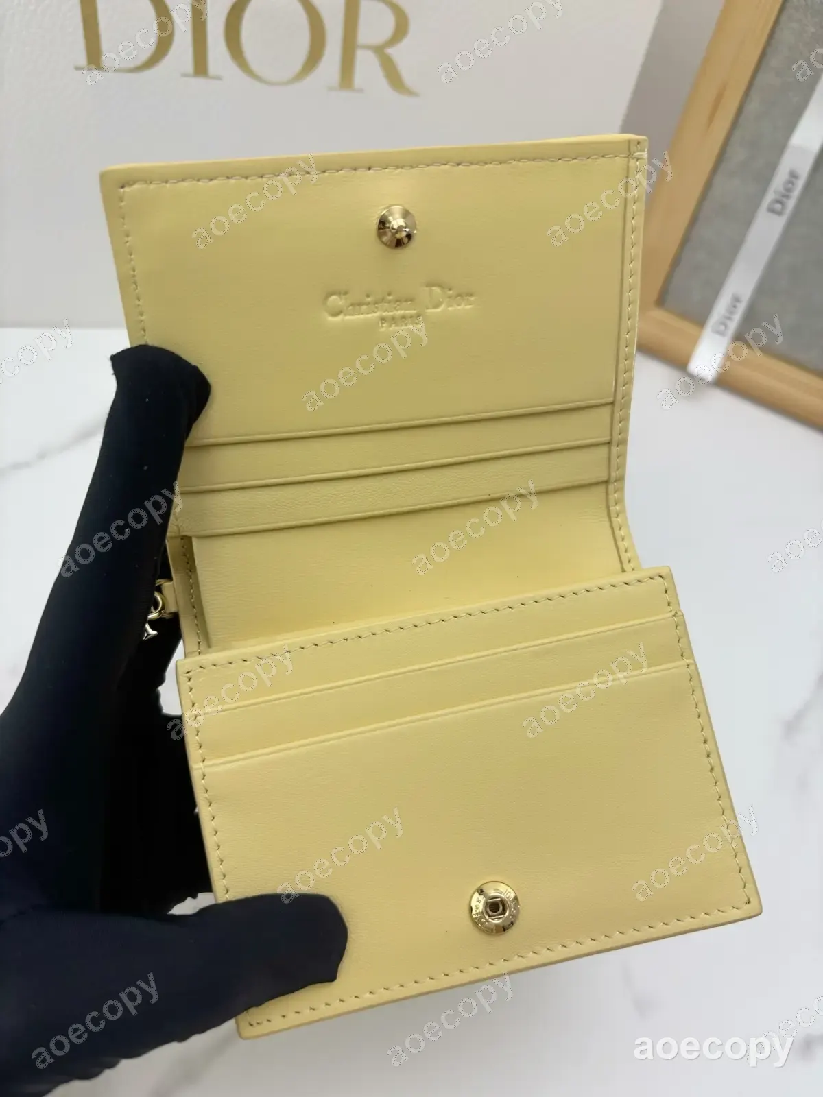 大人気★ ディオール レザー グレー コンパクトウォレット スーパーコピー No.0087