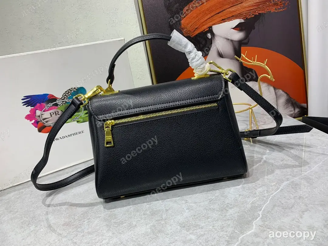 可愛い新作 プラダ バッグ 偽物 DD2802650 No.0045