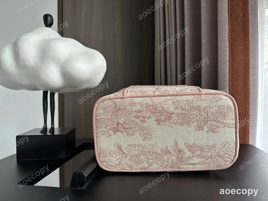 大人気★ ディオール バッグ 偽物 25X18X8CM No.0323