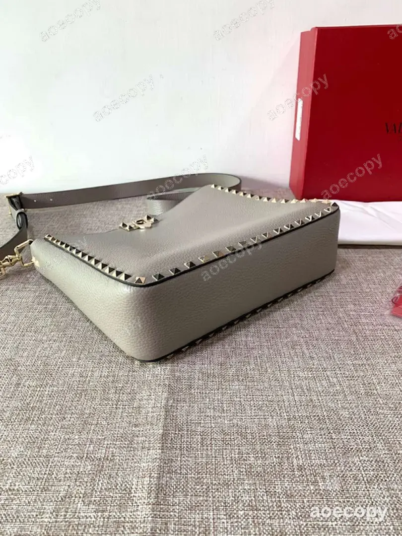 激安 ヴァレンティノ バッグ 偽物 00168F78 No.0389