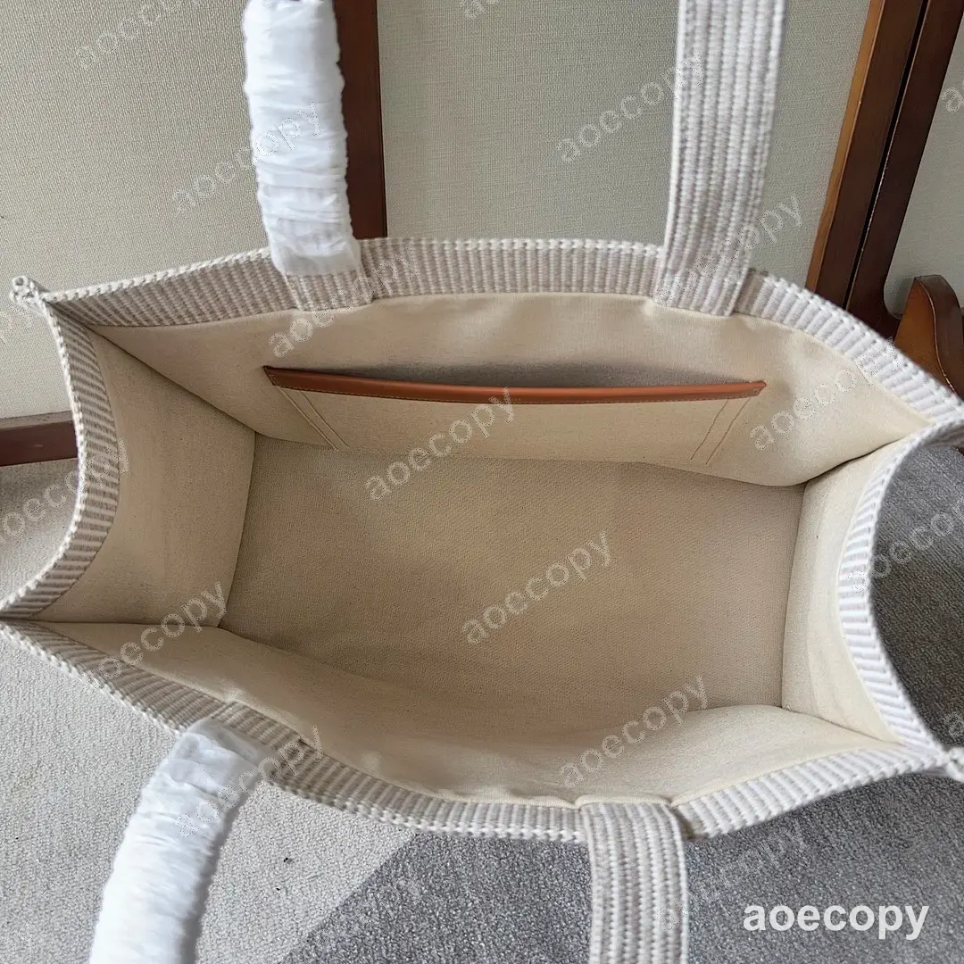 可愛い新作 セリーヌ バッグ スーパーコピー No.0070