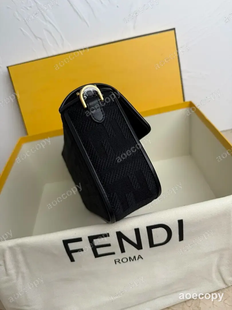 可愛い新作 フェンディ バッグ N級品 No.0090