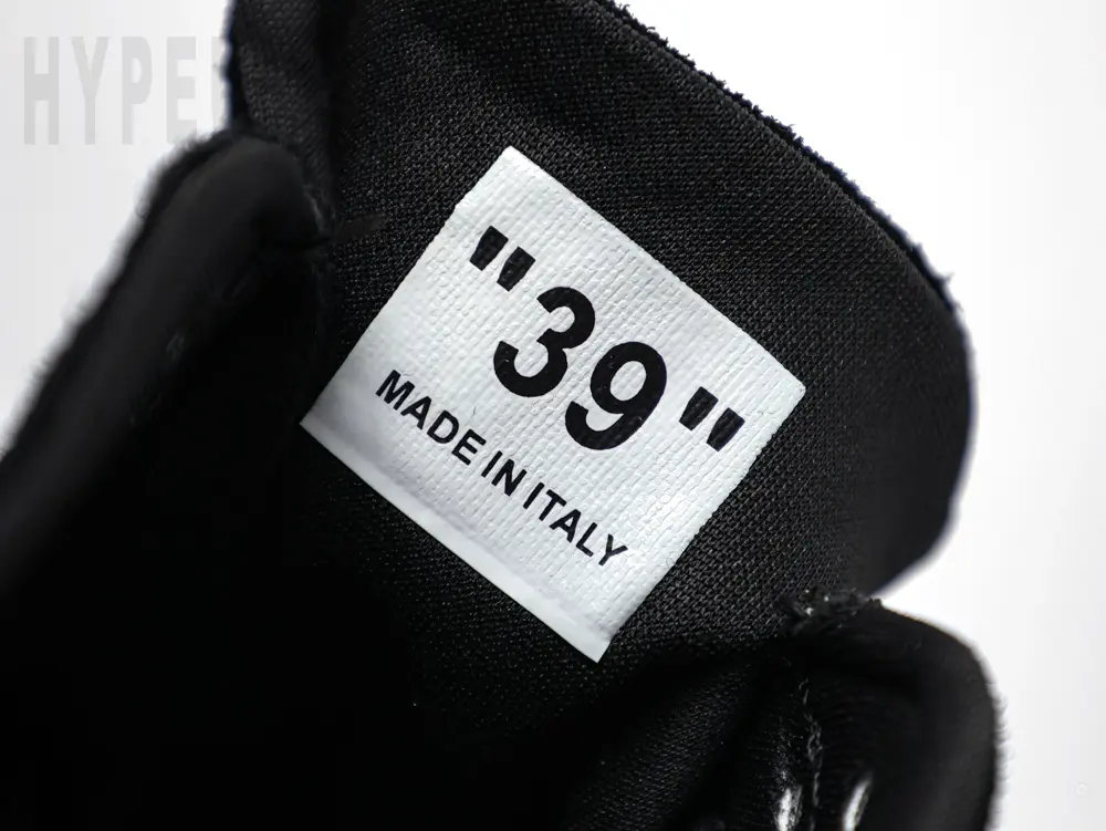 the 39 words logo
