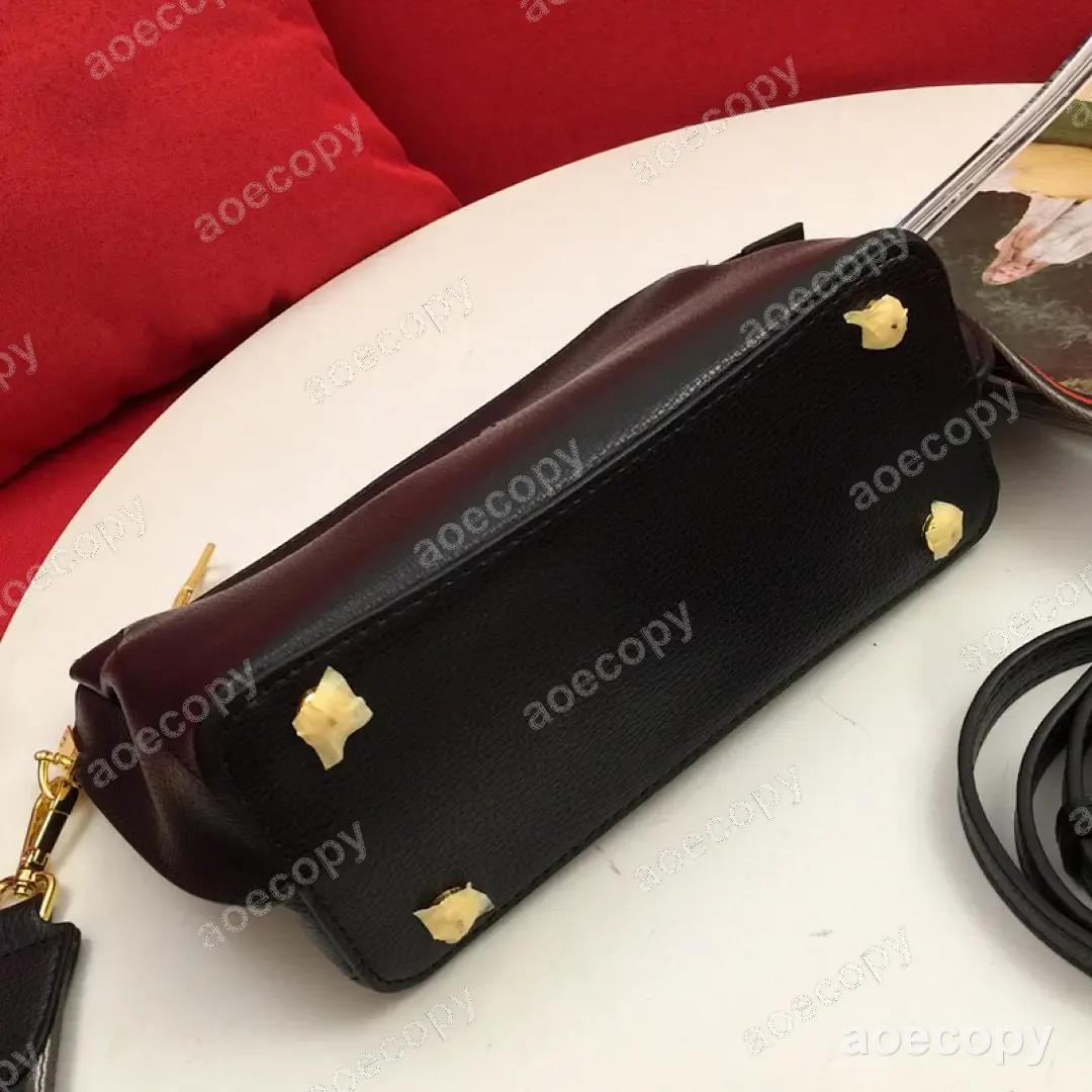 激安 プラダ バッグ 偽物 DD2802350 No.0282