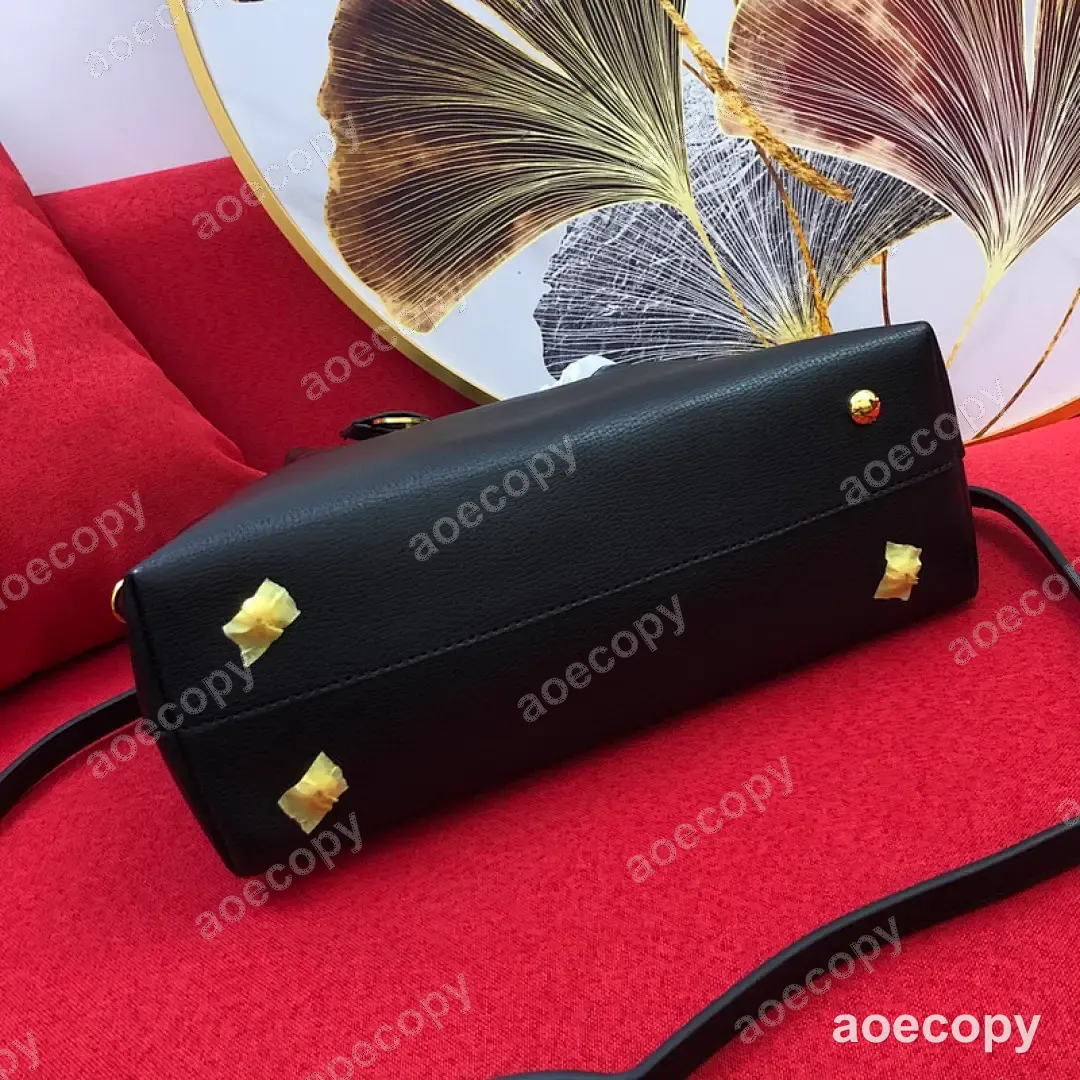 人気新作 プラダ バッグ N級品 DD2802850 No.0022
