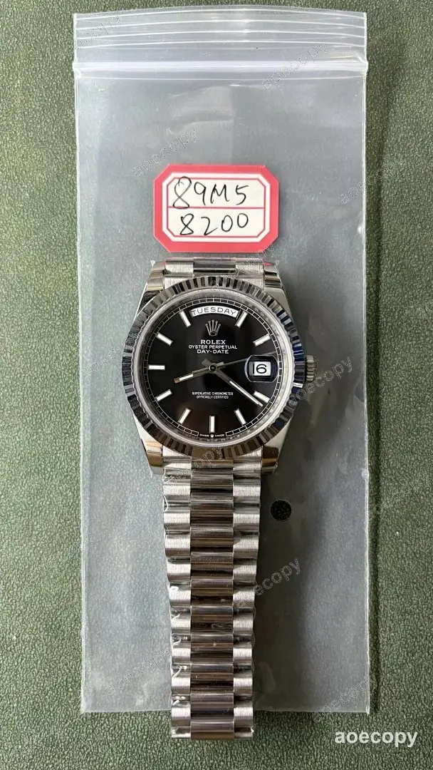 新作 ロレックス デイデイト ブラック ウォッチ N級品 89M58200 No.0177