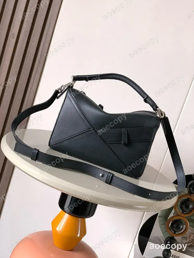 人気新作 ロエベ バッグ N級品 No.0381