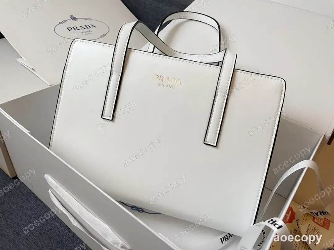 人気新作 プラダ バッグ N級品 DD2802350 No.0385