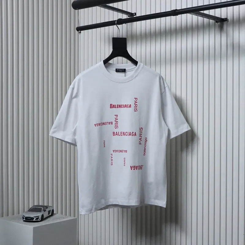 Pink Letter Logo Print T-Shirt