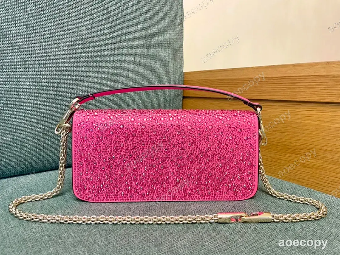大人気★ ヴァレンティノ バッグ スーパーコピー 01376CE2 No.0336