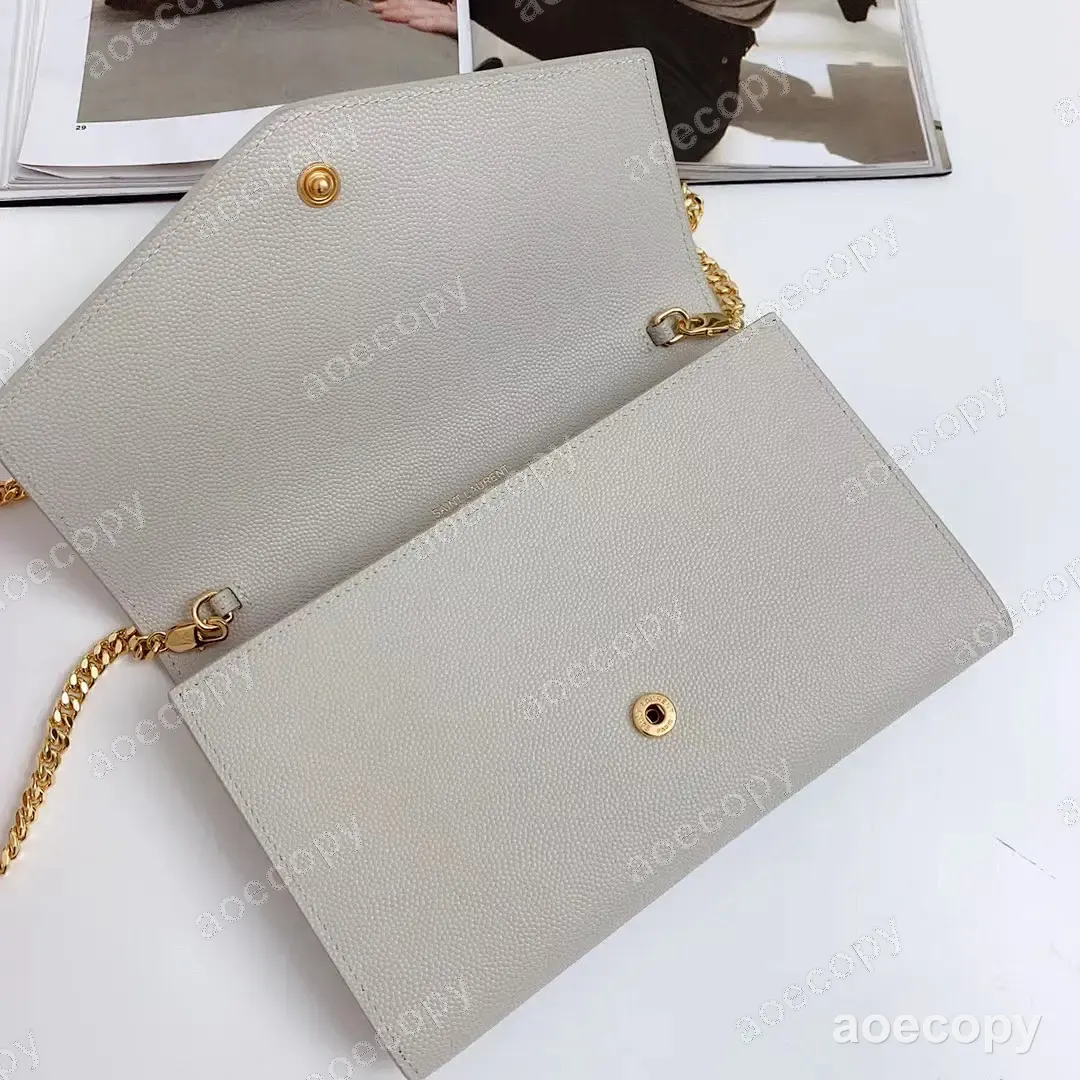 大人気★ サンローラン ミニバッグ N級品 607788 No.0629