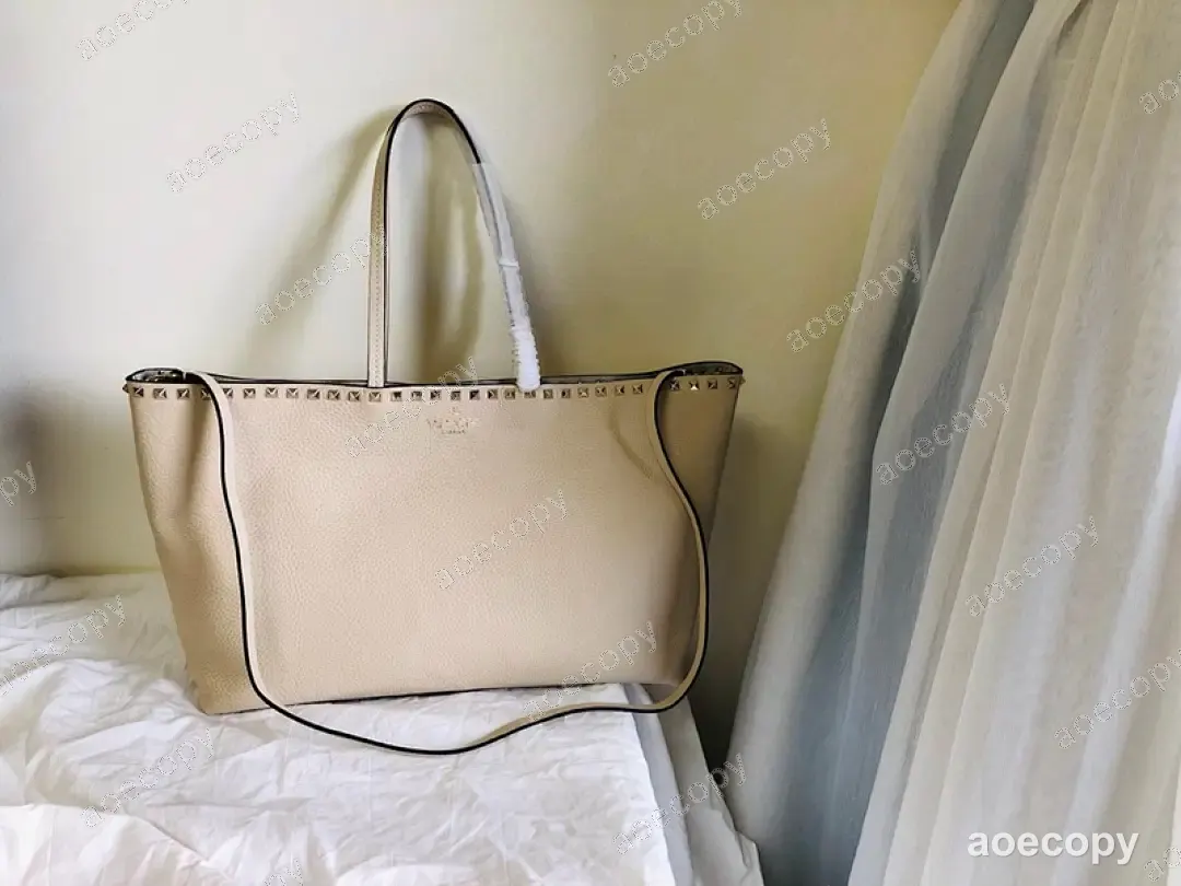 激安 ヴァレンティノ バッグ スーパーコピー 000379CA No.0374