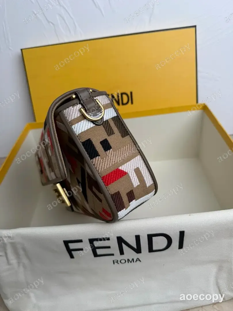 激安 フェンディ バッグ N級品 No.0093