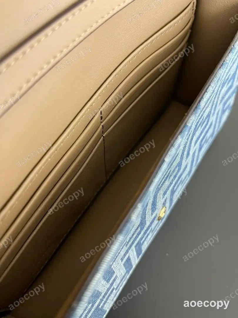 可愛い新作 フェンディ バッグ N級品 No.0054