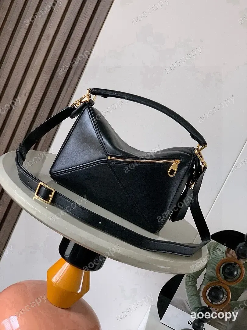 可愛い ロエベ バッグ N級品 No.0445
