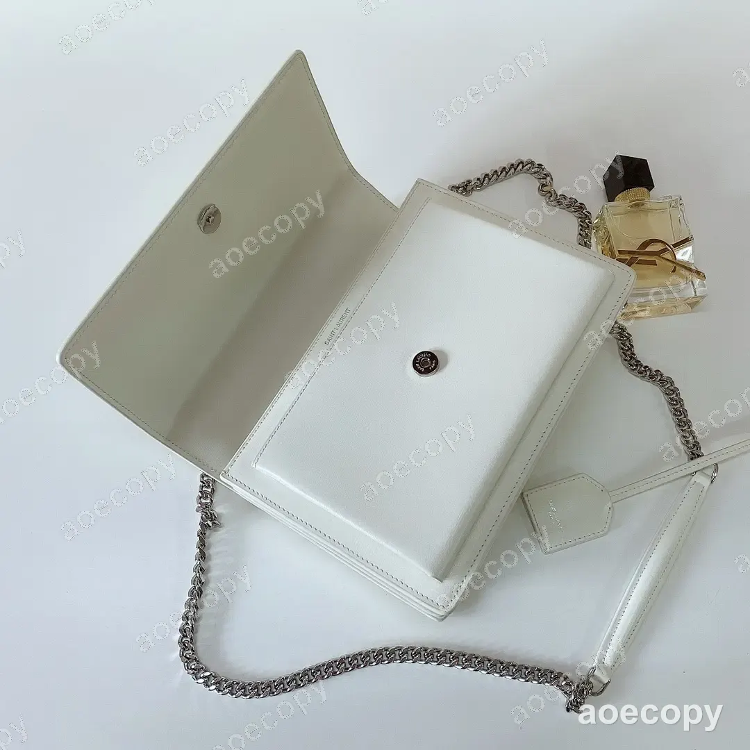 可愛い サンローラン バッグ 偽物 442906YQ No.0617