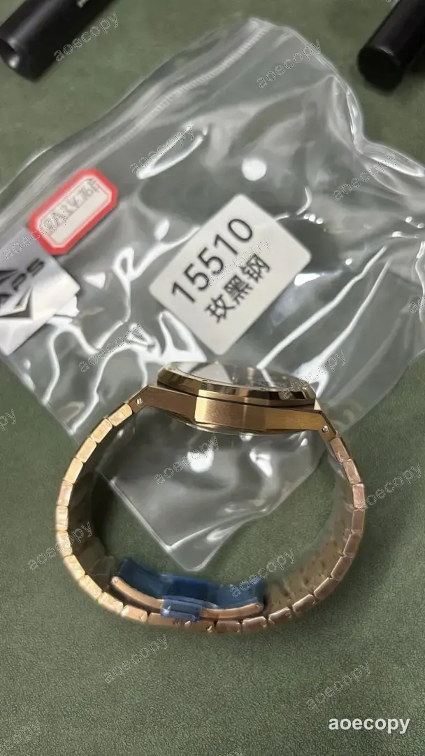 大人気★ オーデマ・ピゲ ロイヤルオーク ブラック ウォッチ 偽物 RA3476F No.0015