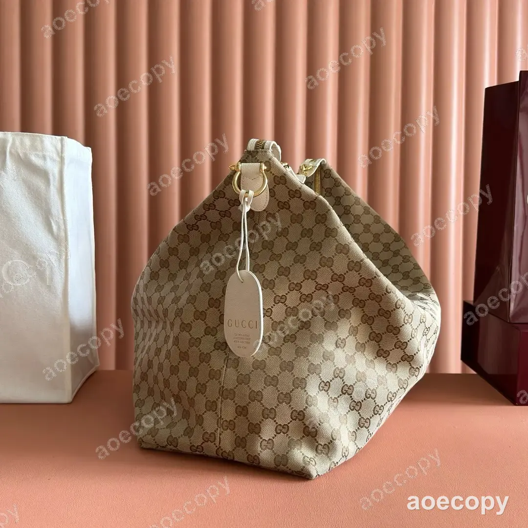 可愛い グッチ グッチコア ショルダーバッグ コピー A00B49 No.0028