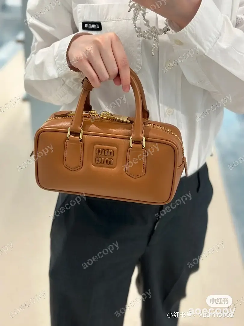 可愛い新作 ミュウミュウ バッグ N級品 No.0132