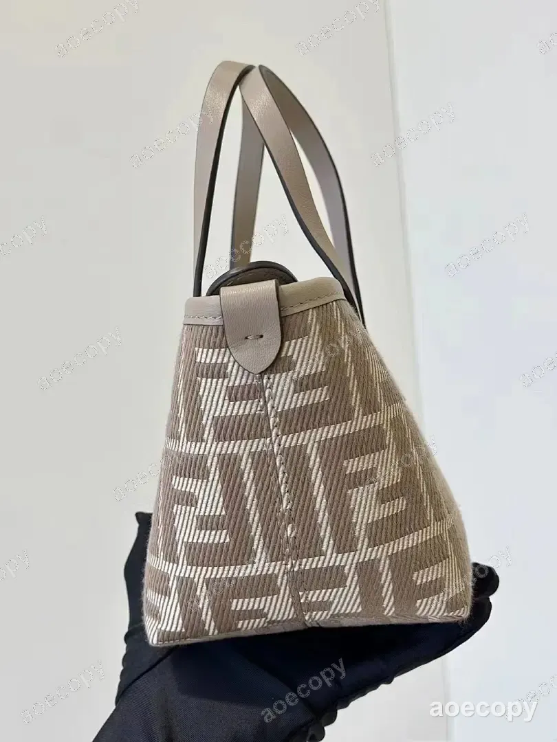 新作 フェンディ バッグ N級品 No.0061