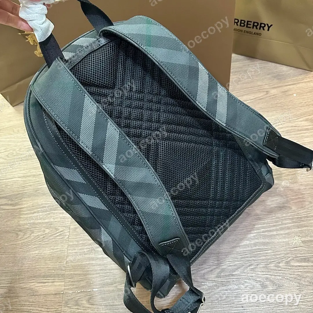 新作 バーバリー バッグ スーパーコピー 00563717 No.0053