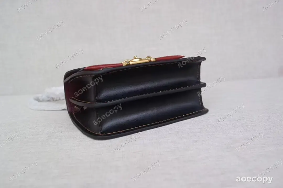 可愛い コーチ バッグ コピー 5X8CM No.0052
