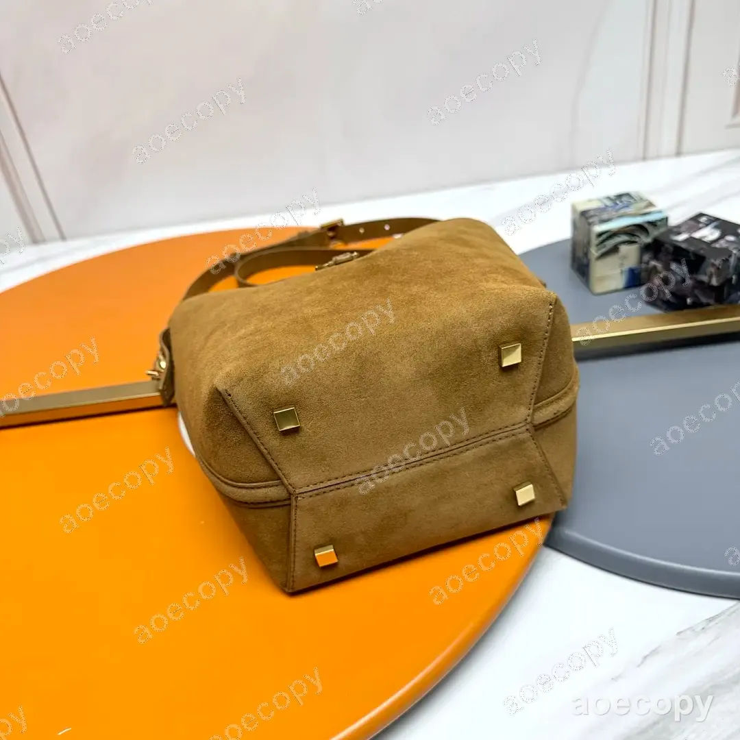 大人気★ サンローラン バッグ スーパーコピー 185626 No.0245
