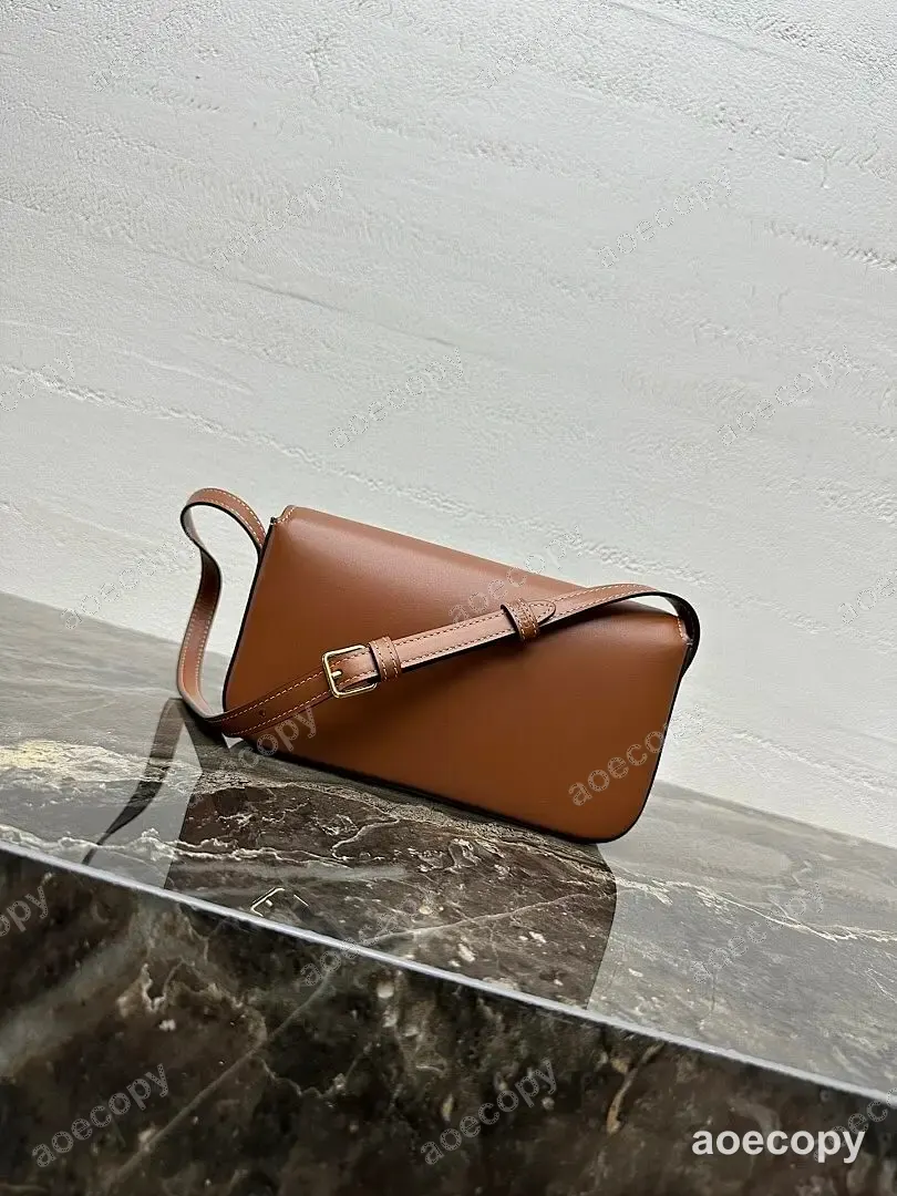 可愛い新作 セリーヌ バッグ N級品 No.0292