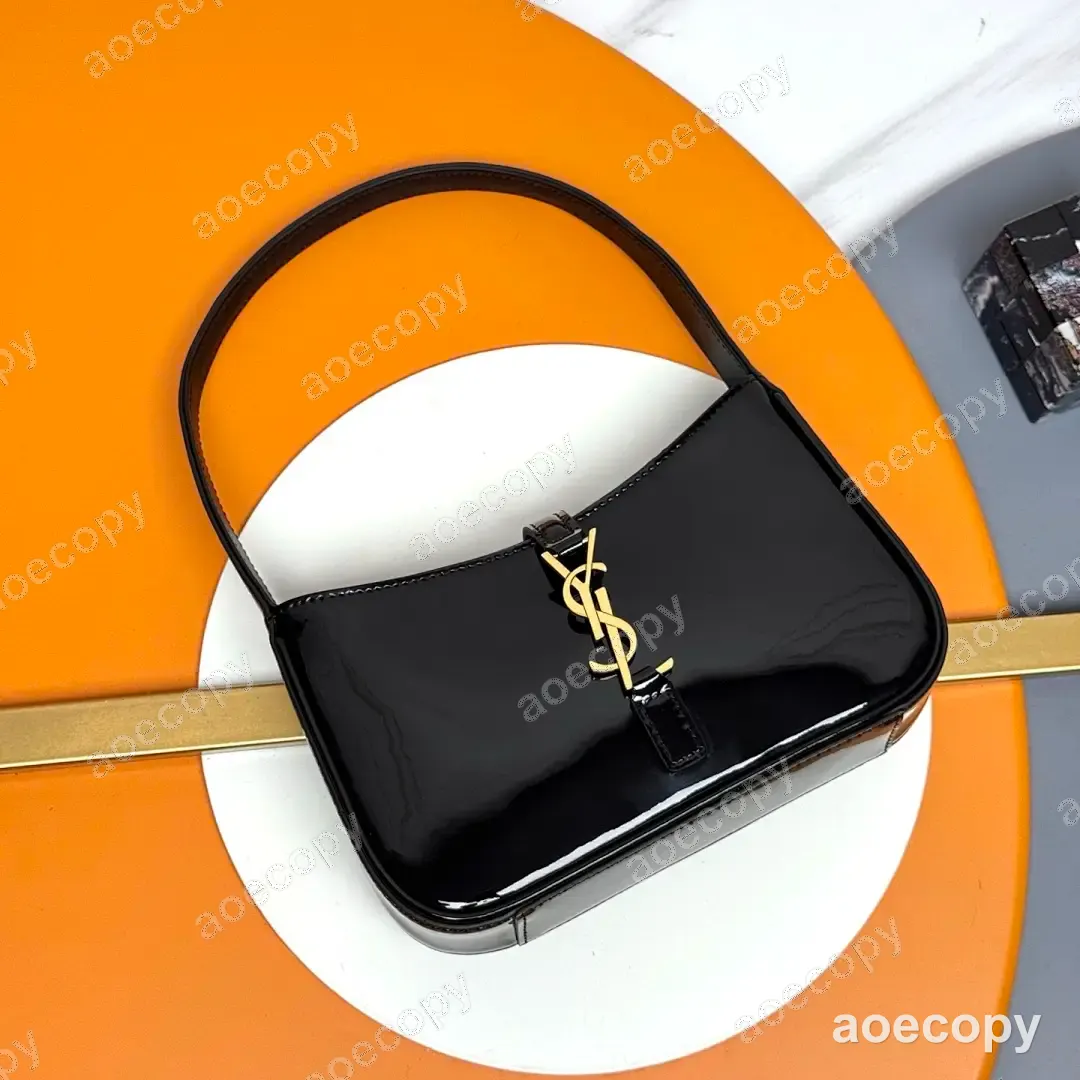 激安 サンローラン バッグ 偽物 185562 No.0126
