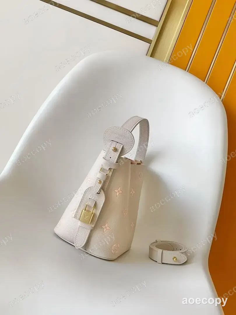 大人気★ ルイ・ヴィトン バッグ N級品 206094 No.0448