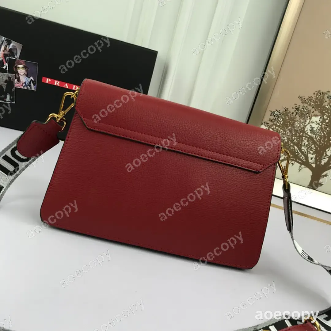 大人気★ プラダ バッグ スーパーコピー DD2802550 No.0002