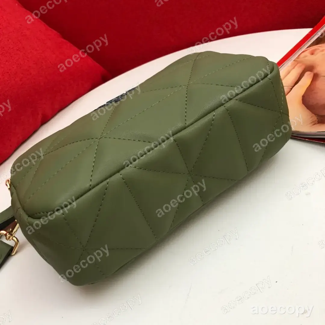 可愛い プラダ バッグ N級品 DD2802550 No.0485