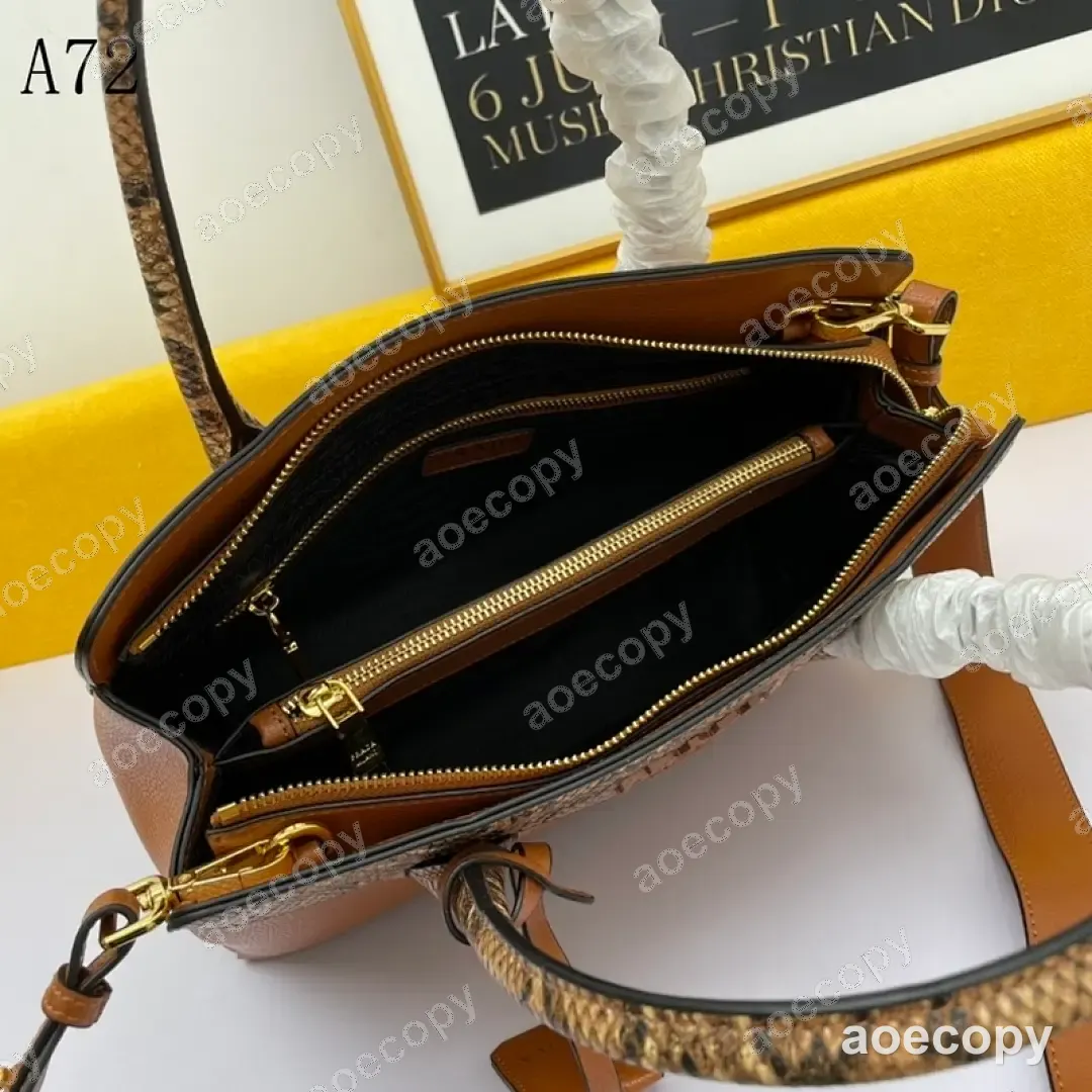 大人気★ プラダ バッグ N級品 DDQ8803150 No.0422