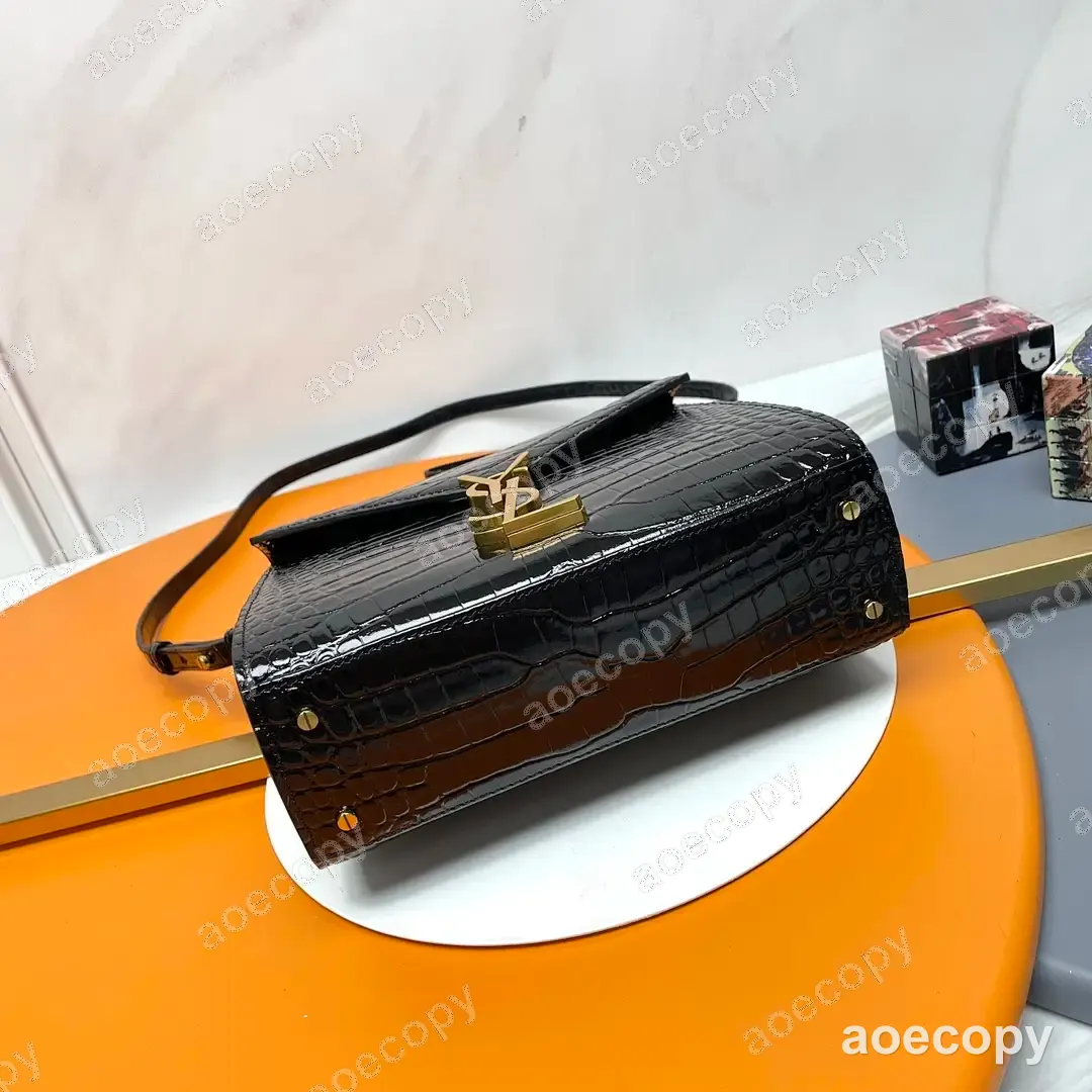 可愛い新作 サンローラン バッグ スーパーコピー 185540 No.0105