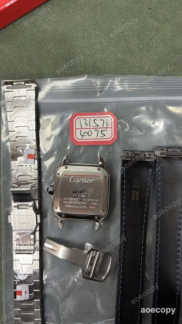 新作 カルティエ サントス ブルー ウォッチ N級品 No.0144