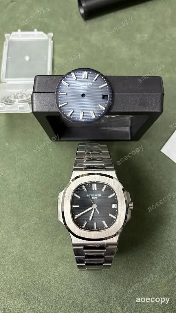 人気モデル パテック・フィリップ ノーチラス ウォッチ N級品 5711 No.0023
