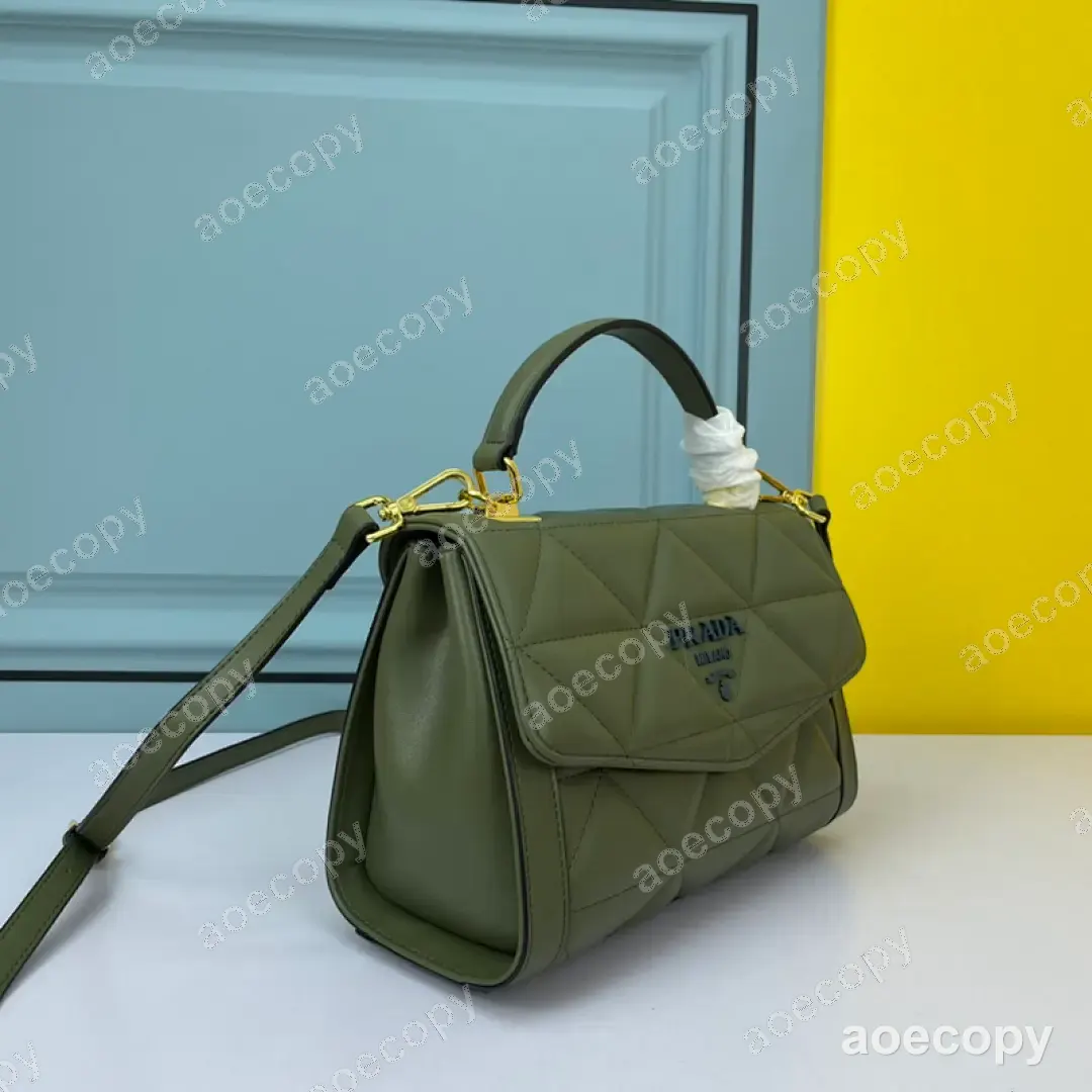 大人気★ プラダ バッグ 偽物 DD2802650 No.0383
