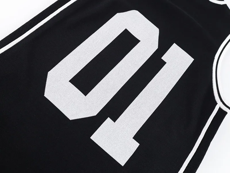 01 Logo Vest
