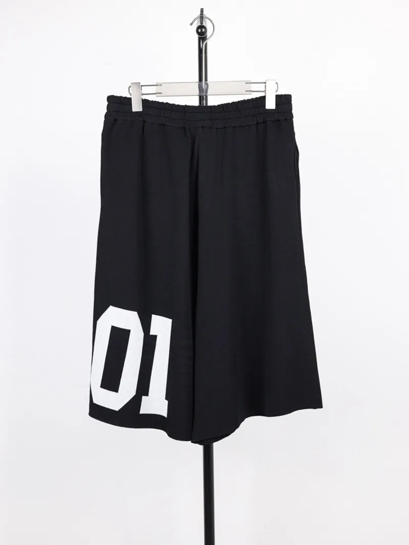 01 Logo Shorts